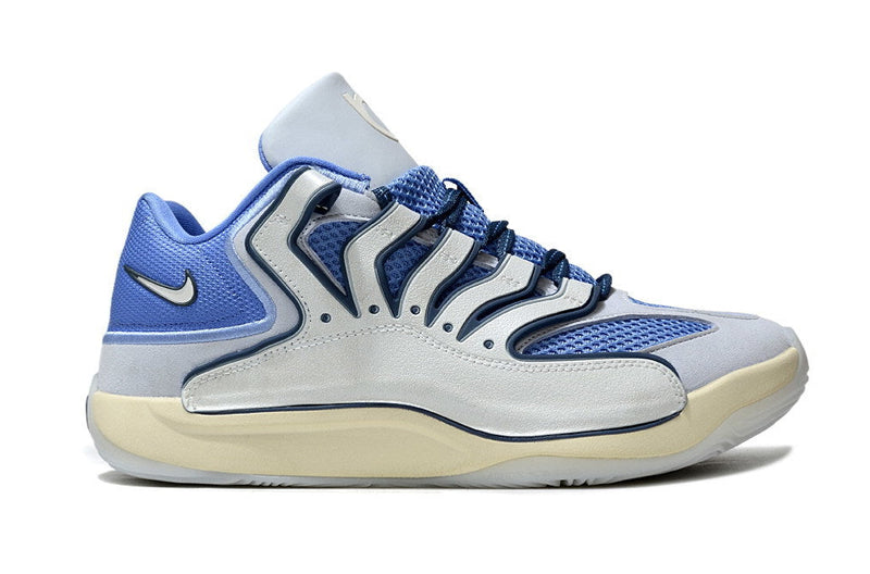 Boys & Girls Club x KD 18 'Royal Pulse'