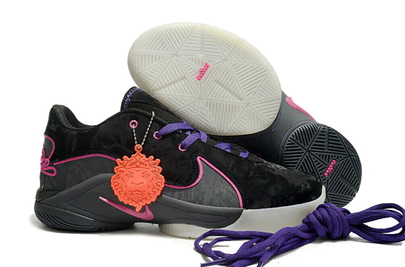 LeBron 22 'Blacklight'