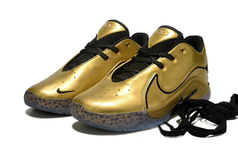 LeBron 22 'Gold Medal'