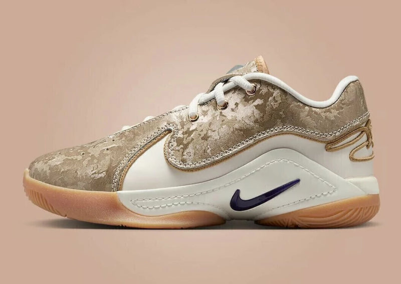 LeBron 22 'King of the Court'